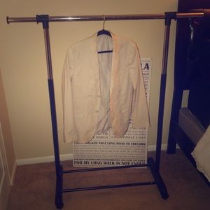 H&M Tan Summer Blazer. Size US 38R. Thin material.